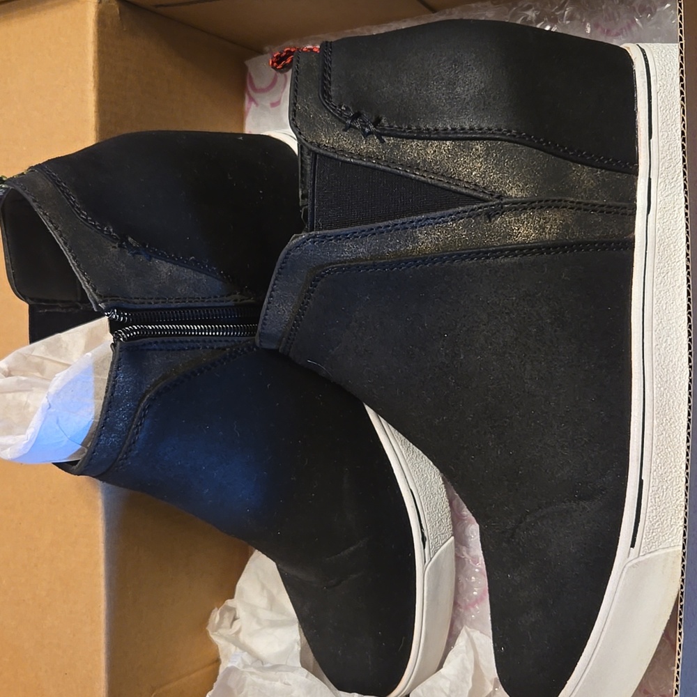 Black Bootie/Sneaker